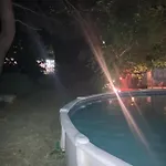 L Oasis Avec Piscine Les Angles (Gard)