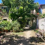 Villa L Oasis Avec Piscine Les Angles (Gard)