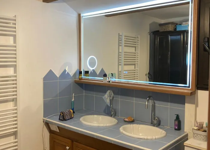 L Oasis Avec Piscine Вилла