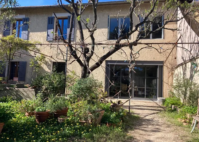 L Oasis Avec Piscine